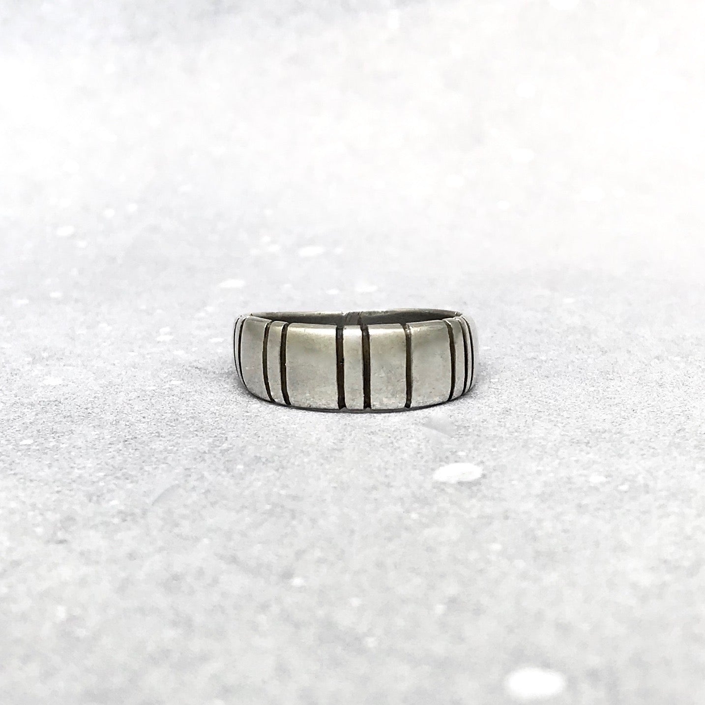 Wide Band ~ Lines
